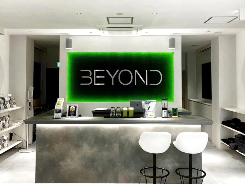 BEYOND博多店の受付・フロント